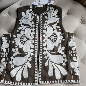 Zara Brown Vest with White Embroidery